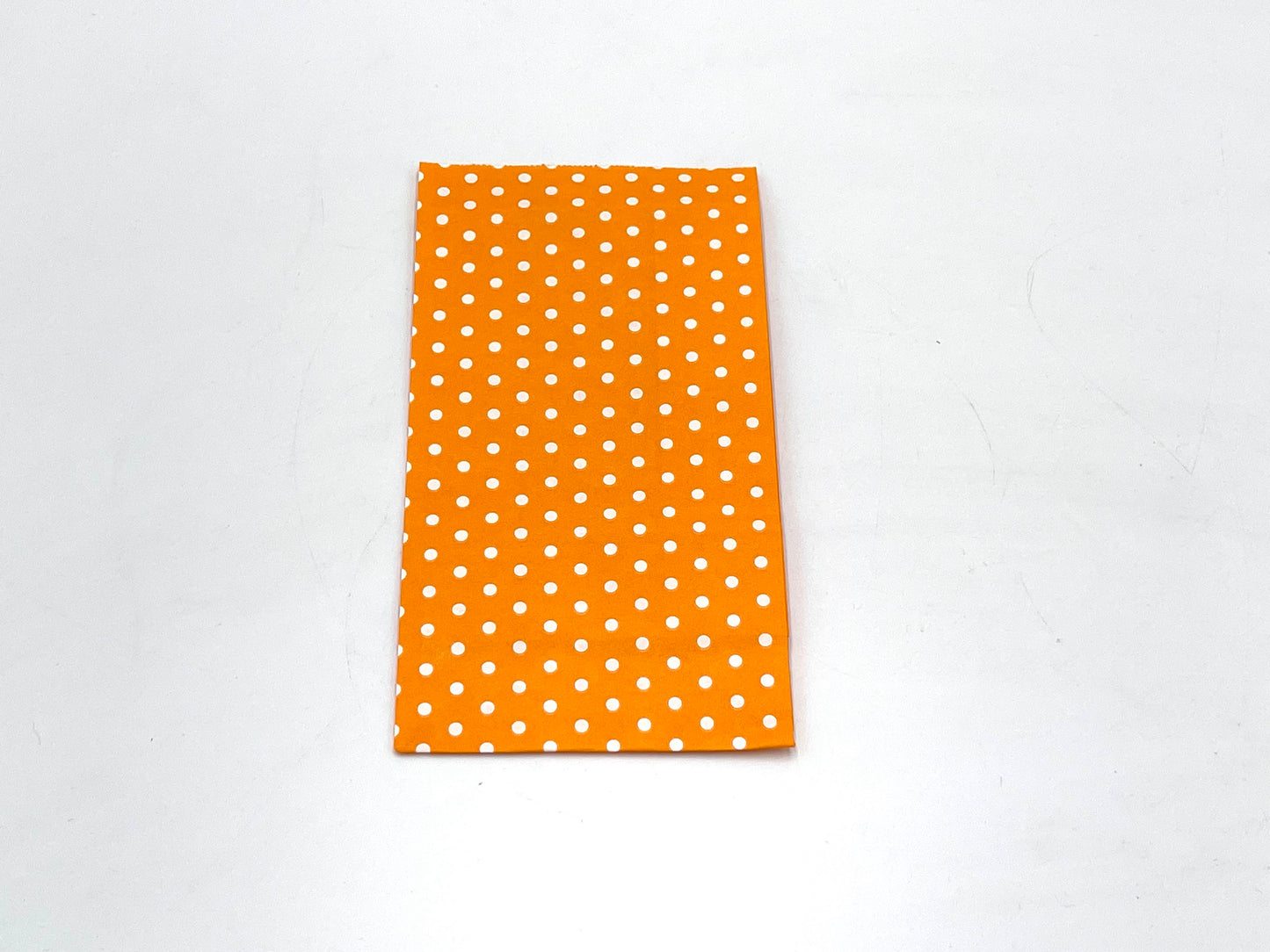 12x Paper bags with red stripes9.5x18x6