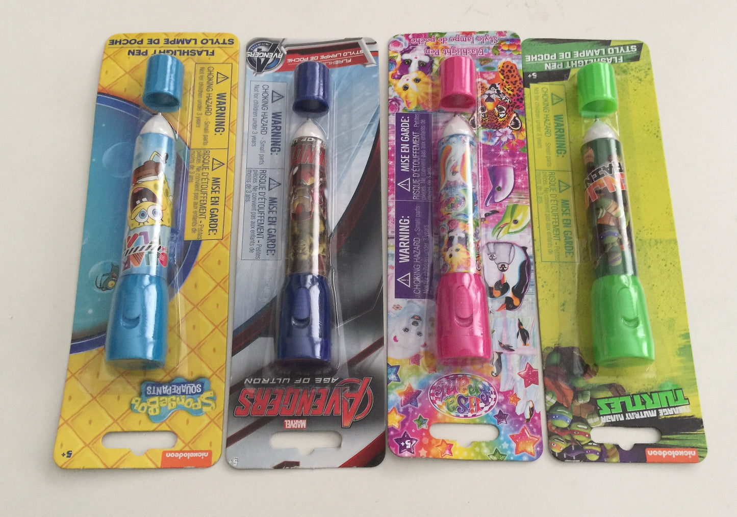 8x Pack Ninja turtles Goody Bags, Pre Made & Filled with Toys, Filled Goody Bag / Loot Bag, pencil; glider; LED ring; stickers; whistle