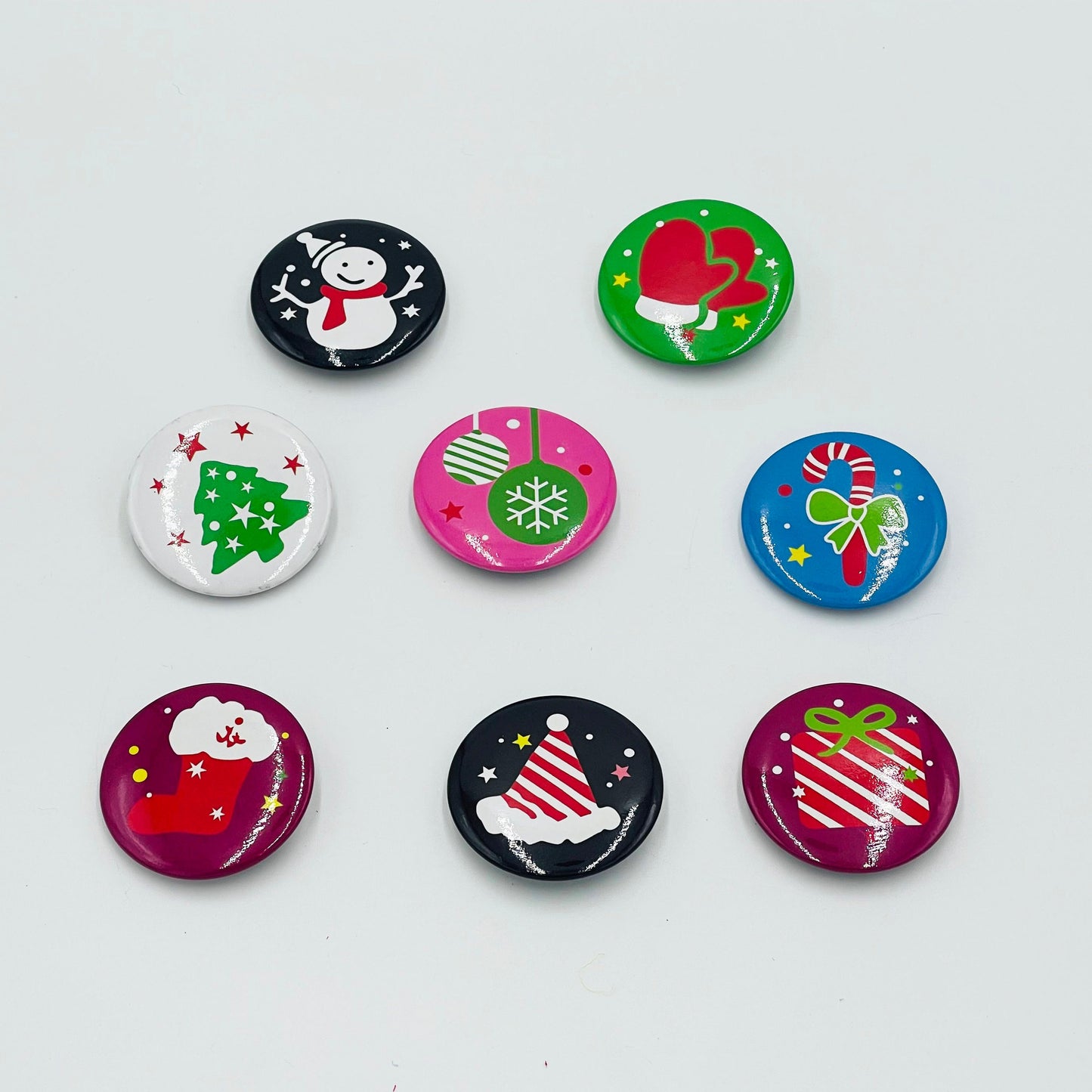 8x Pack Christmas Goody Bags; Pre Filled with Toys, Boys and Girls; Filled Goody Bag; Loot Bag; LED Ornament; Slap Bracelets