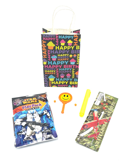 8x Pack Goody Bags Pre Made & Filled with Toys, Boys Goodie Bag, Licensed Star Wars Play Pack, noise maker, highlighter, glider