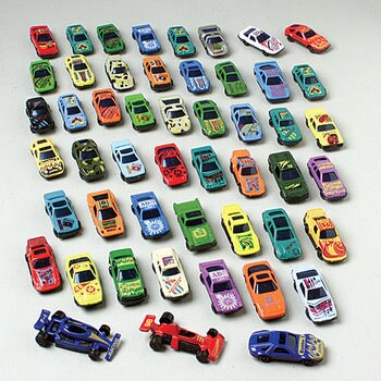 8x Pack Cars Goody Bags, Pre Made & Filled with Toys, Goodie, Filled Goody Bag / Loot Bag, Pencil; Eraser; note book; disc shooter