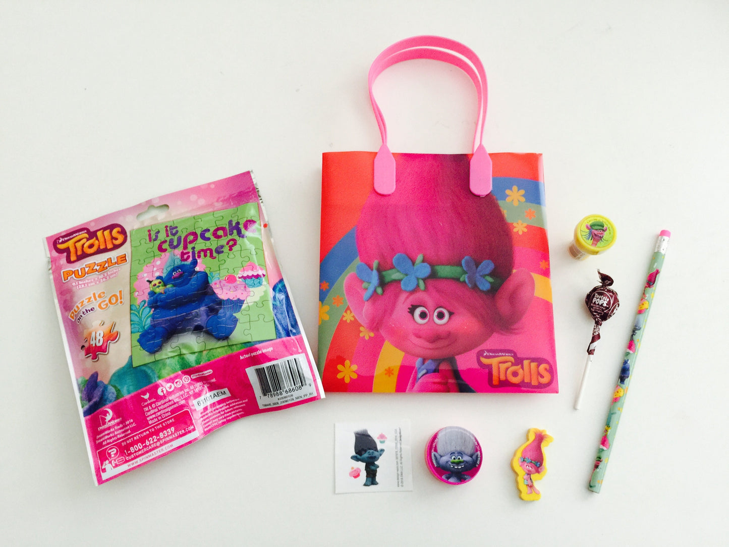 8x Pack Trolls Birthday Goody Bags; Pre Made & Filled with Toys, Filled Goody Bag / Loot Bag