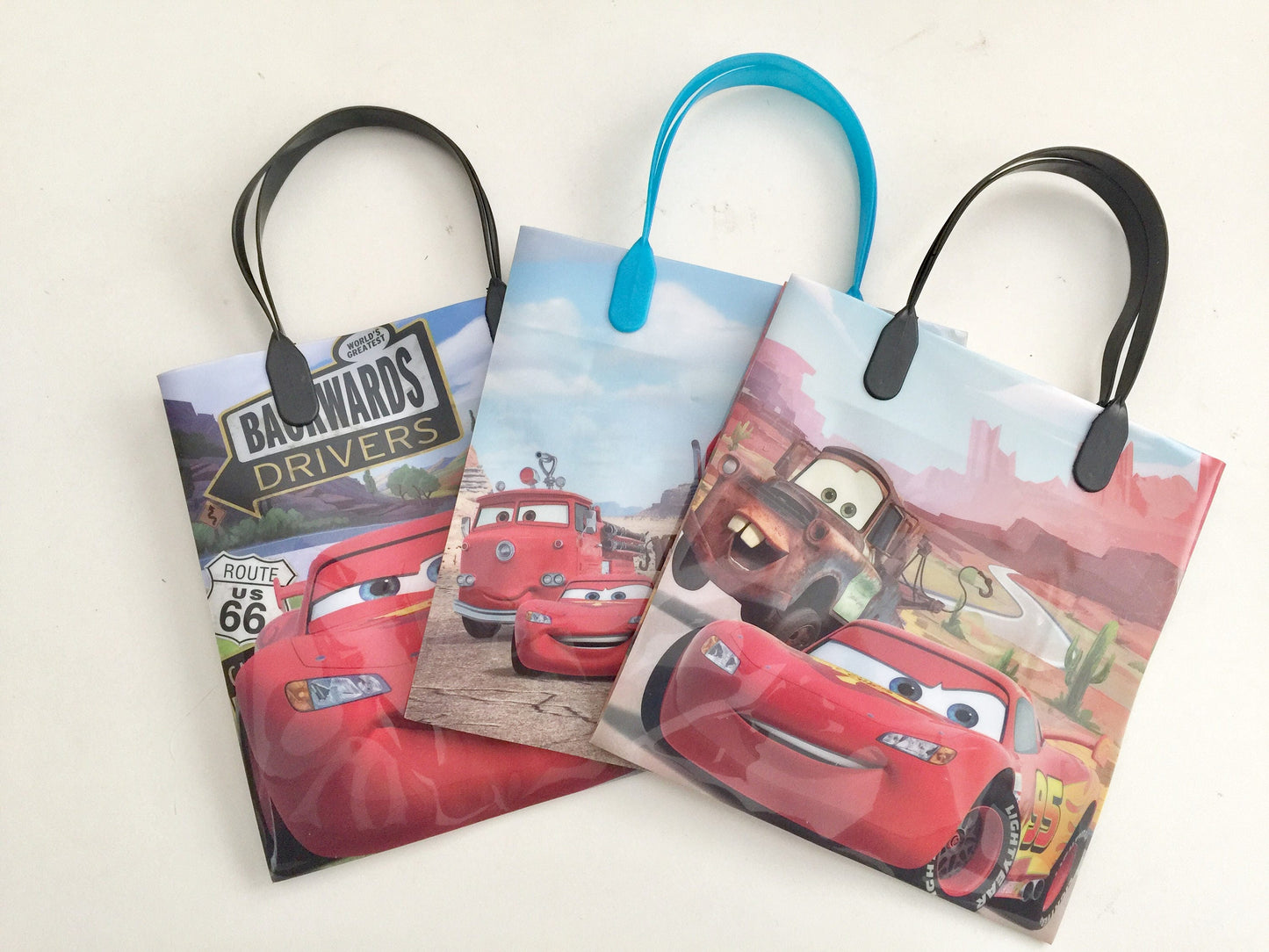 8x Pack Cars Goody Bags, Pre Made & Filled with Toys, Goodie, Filled Goody Bag / Loot Bag, Pencil; Eraser; note book; disc shooter