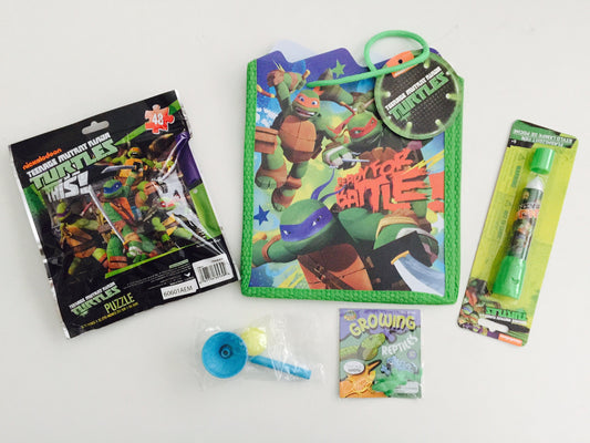 8x Pack Ninja turtles Goody Bags, Pre Made & Filled with Toys, Filled Goody Bag / Loot Bag, pencil; glider; LED ring; stickers; whistle